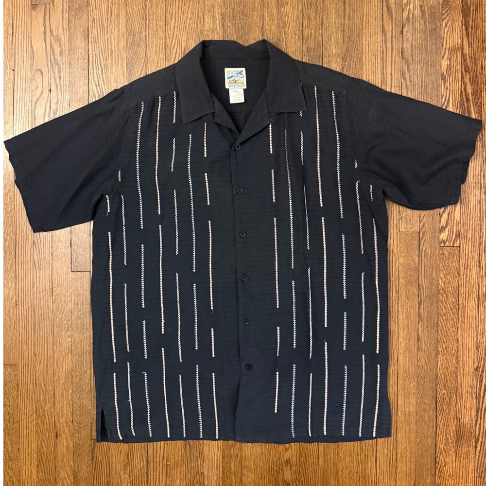 TravelSmith Vintage Mens Large Black Silk Cotton Embroidered Short Sleeve Shirt